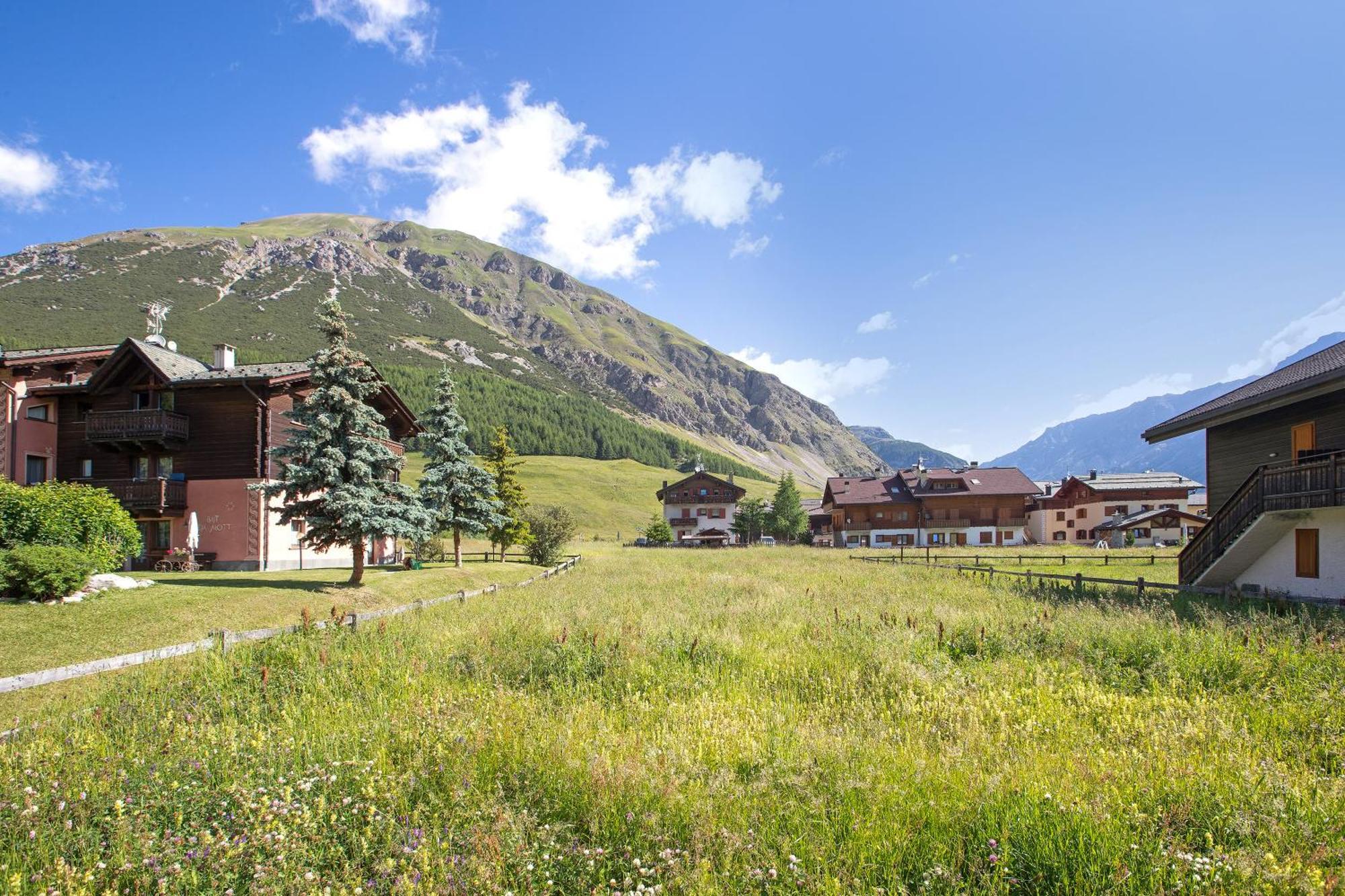 Appartamenti Lorenza 3 Baite Giotto Livigno Buitenkant foto